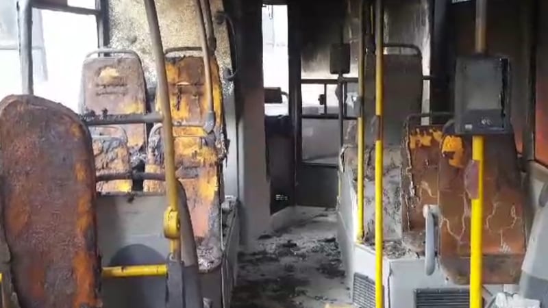 Zapalio se autobus GSP, vozač povređen 1
