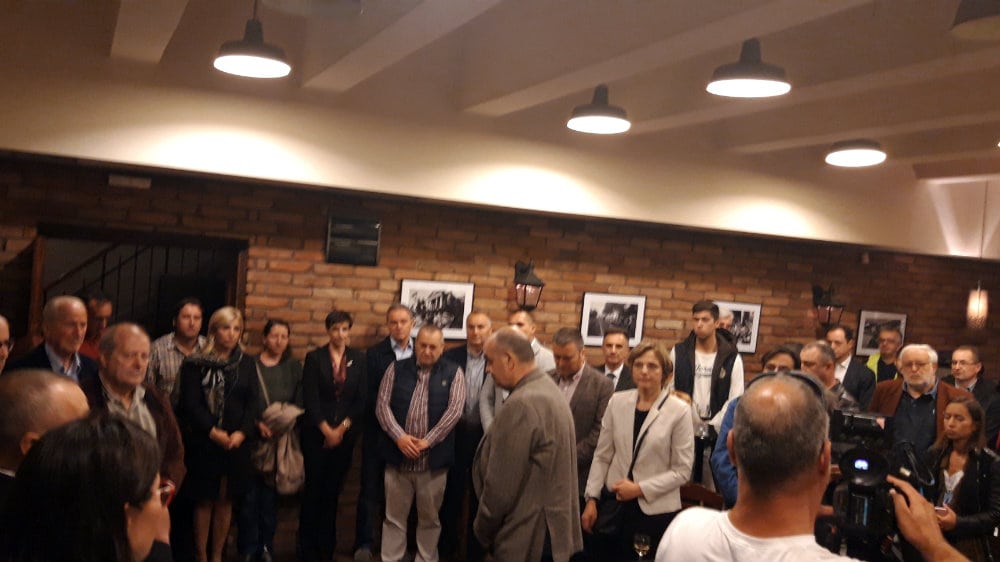 DS otvorila izložbu fotografija "U inat zaboravu" 1