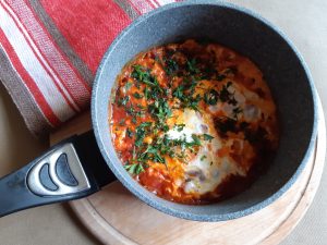 Šakšuka- Izraelski doručak s jajima (Recept) 3