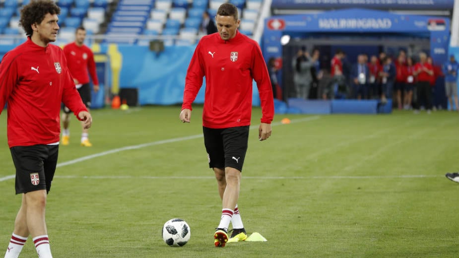 Bezimena izdaja množi teorije 1