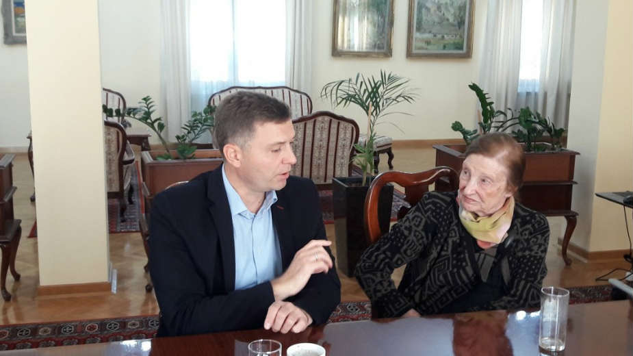 Grad Šabac finansira Sabrana dela Radomira Konstantinovića 1 Grad Šabac finansira Sabrana dela Radomira Konstantinovića 1