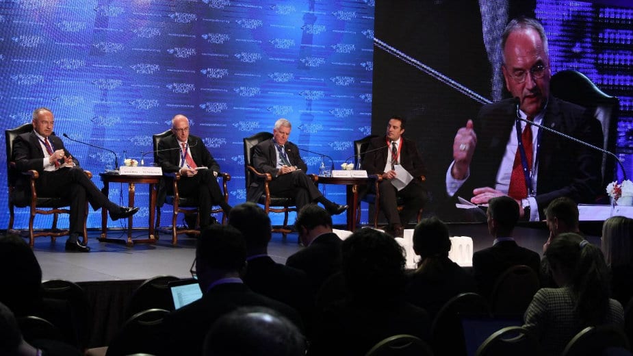 Šib i Skot na Bezbedonosnom forumu različito o Kosovu 1