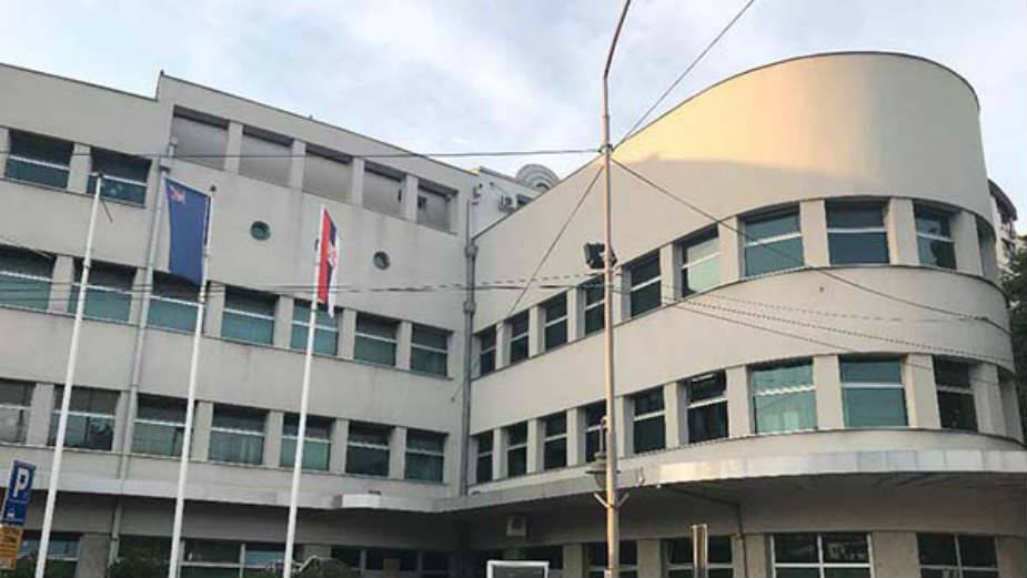 Niš: Odbornik skupštine grada izbačen zbog natpisa na majici 1