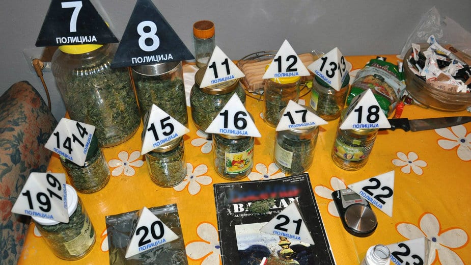 Zaplenjena droga u Užicu 1