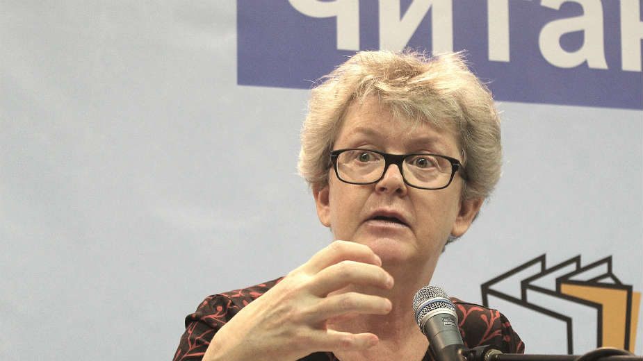 Lota Olson: Čitanje i pisanje je demokratsko pitanje 1