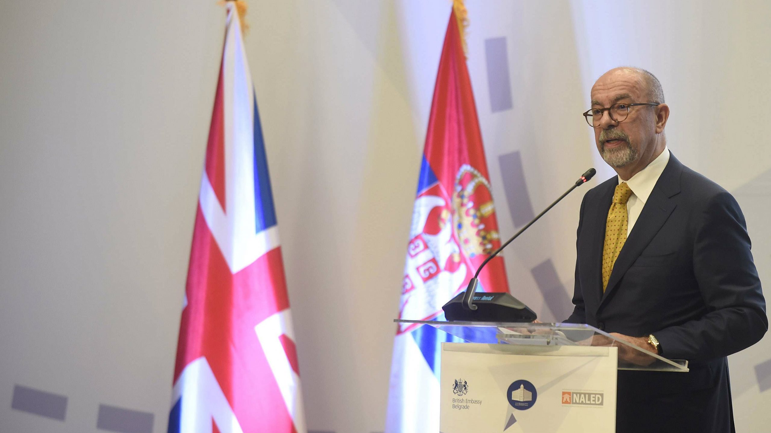 NALED: Pečat izbrisan iz više od 100 propisa i poslat u istoriju 1