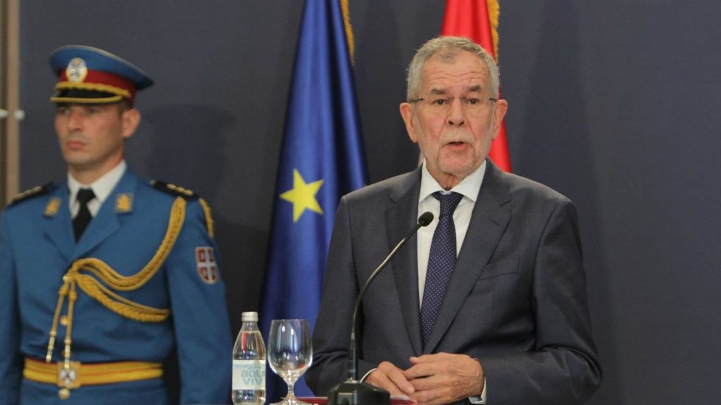 Vučić: Van der Belen mi rekao da je Kosovo uslov za EU 2