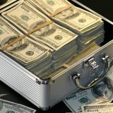 Dolar najjači od 2002. godine, evro gubi vrednost 1