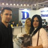 Danasov štand na Media Marketu posetila spisateljica Selvija Ferizović 1