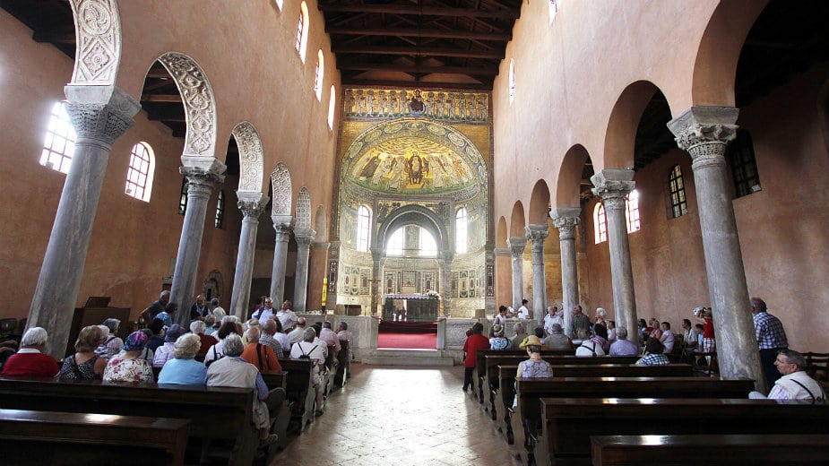 Hrvati među najreligioznijim narodima bivših komunističkih zemalja 1