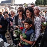 Sahranjen Šarl Aznavur 13