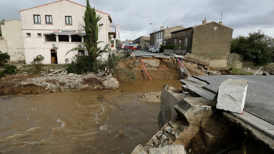 Francuska: U poplavama stradalo najmanje 10 osoba 1