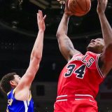 Rekord Kleja Tompsona 8