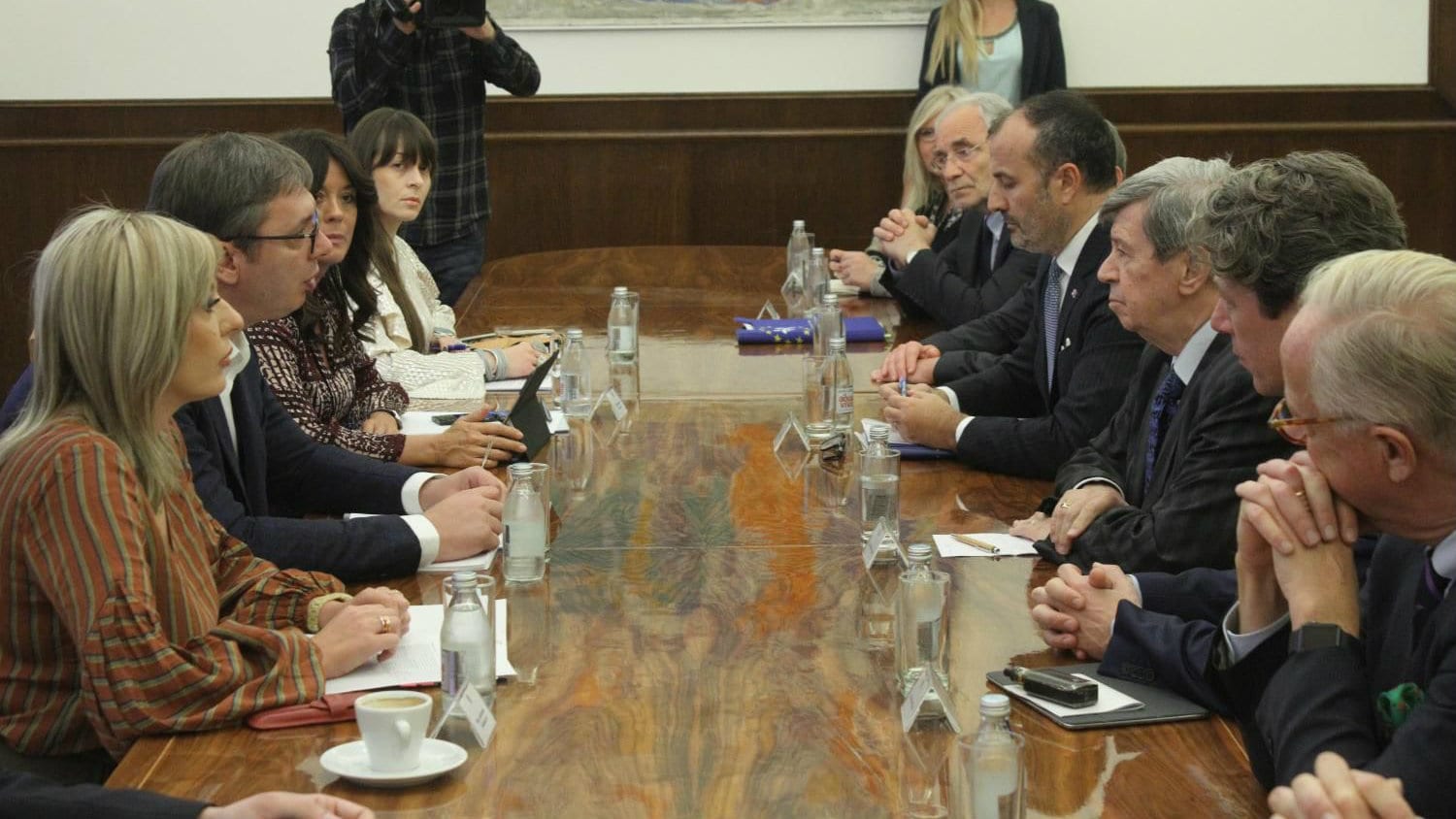 Vučić sa predstavnikom EP: Punopravno članstvo u EU prioritet 1