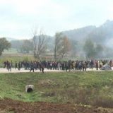Hrvatska policija bacila suzavac na migrante 10