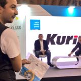 Vulin odbio poklon sa natpisom “Tetka iz Kanade” (VIDEO) 1