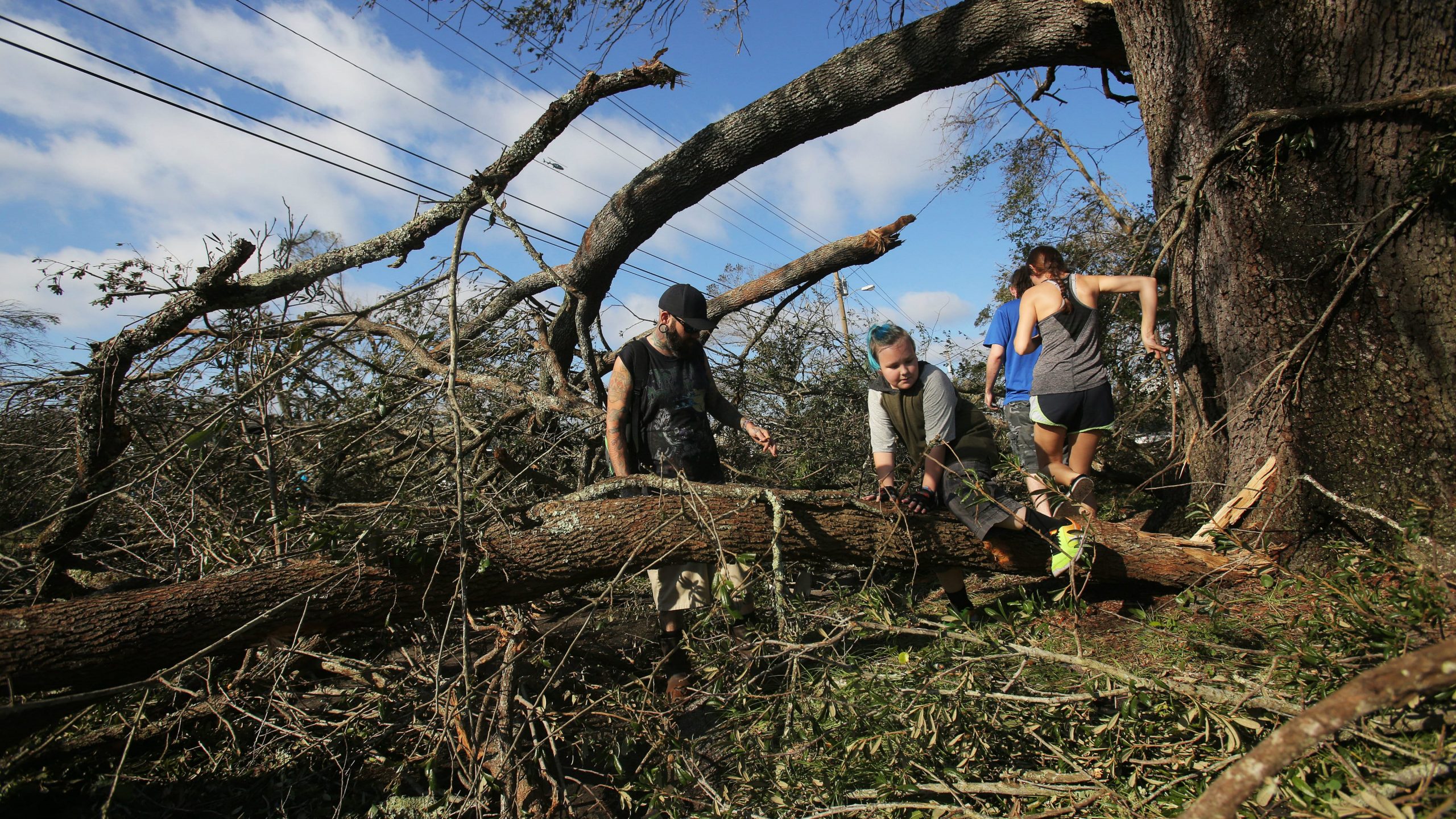 Snažni uragan Laura bliži se kopnu kod jugozapadne Luizijane 1