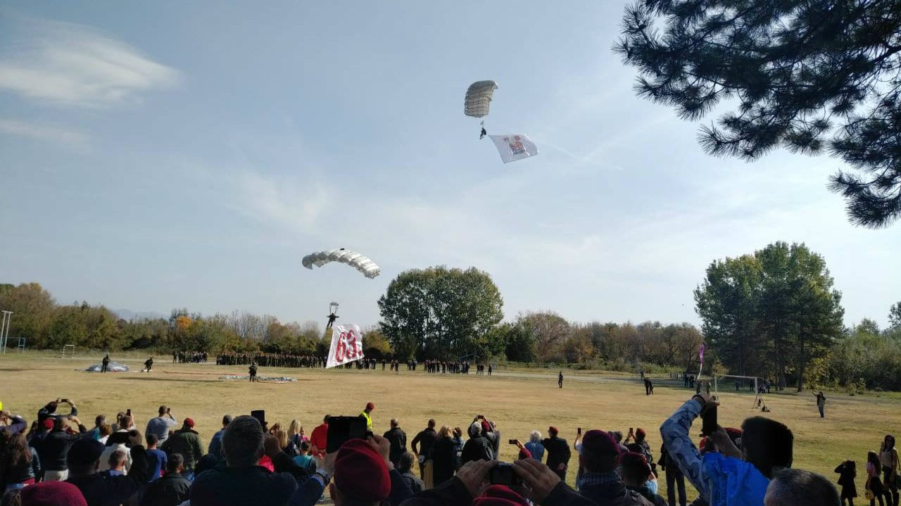 Obeležen "Dan vojnih padobranaca" u Nišu 1