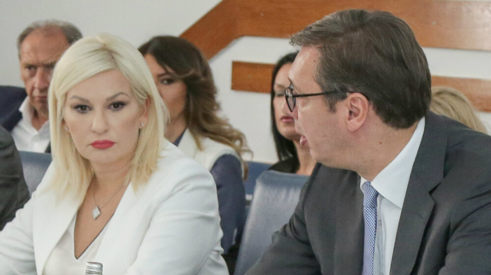 Mihajlović: Svi napadi na Vučića samo zbog Kosova 1