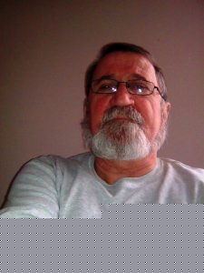 Iščlanio se iz biblioteke zbog Koraksa, pretplatio se na Danas 2