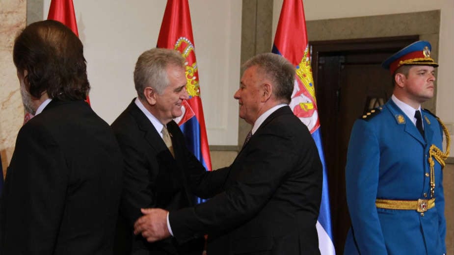 Da je hteo Nikolić bi odavno okrenuo leđa SNS-u 1