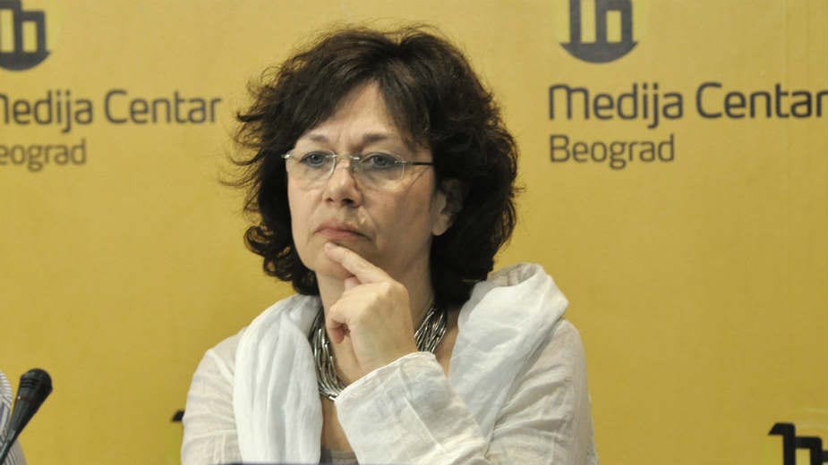 Dubravka Stojanović: Srbija je u slobodnom padu 1