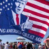 Trećina Amerikanaca vidi medije kao "neprijatelje naroda" 8