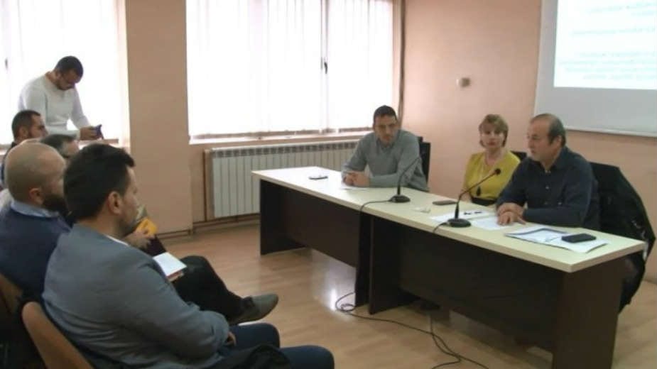 Građani imaju pravo da odlučuju o temama 1