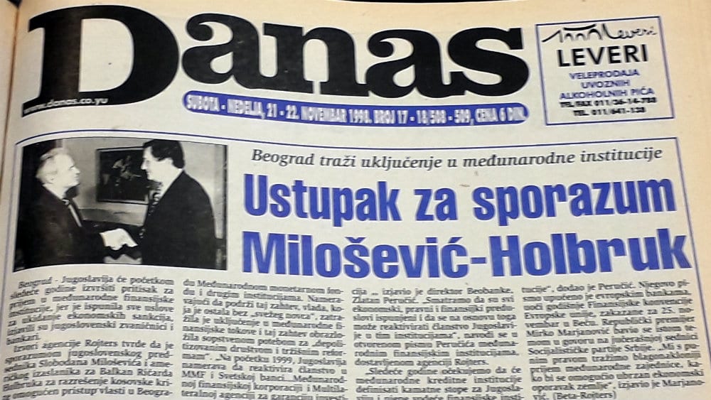 Danas (1998): Mitrović dobija frekvenciju, dok Ćuruviji plene novine 1