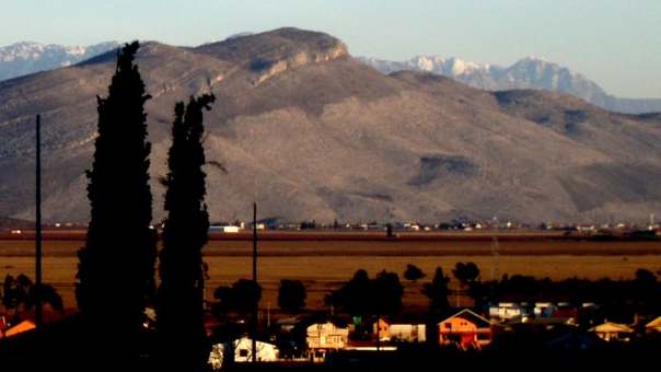 Umesto Titovog imena - albanska zastava u CG 1