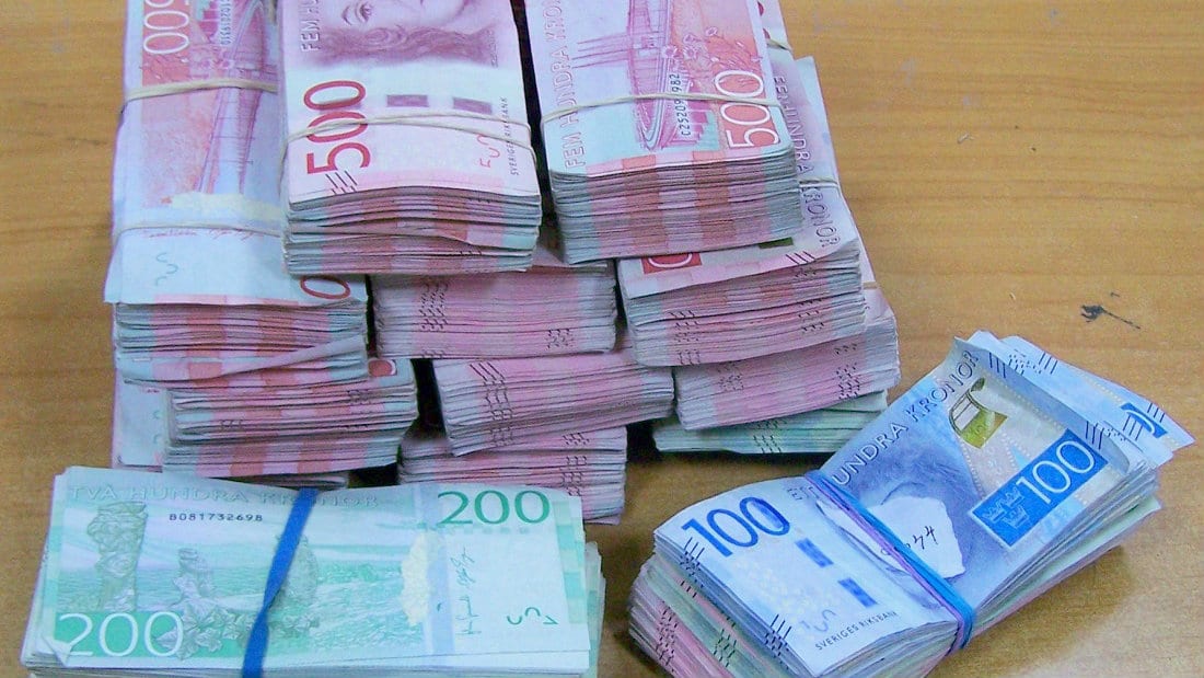Uhapšen u pokušaju da prokrijumčari više od milion švedskih kruna 1