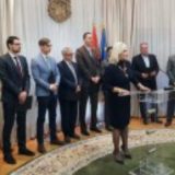 Podrška unapređenju kombinovanog transporta u Slobodnoj zoni Pirot 13