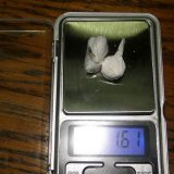 Krio kesice kokaina i marihuane u džepovima i koferu 8