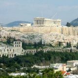 Ukrao deo stuba sa Akropolja 11