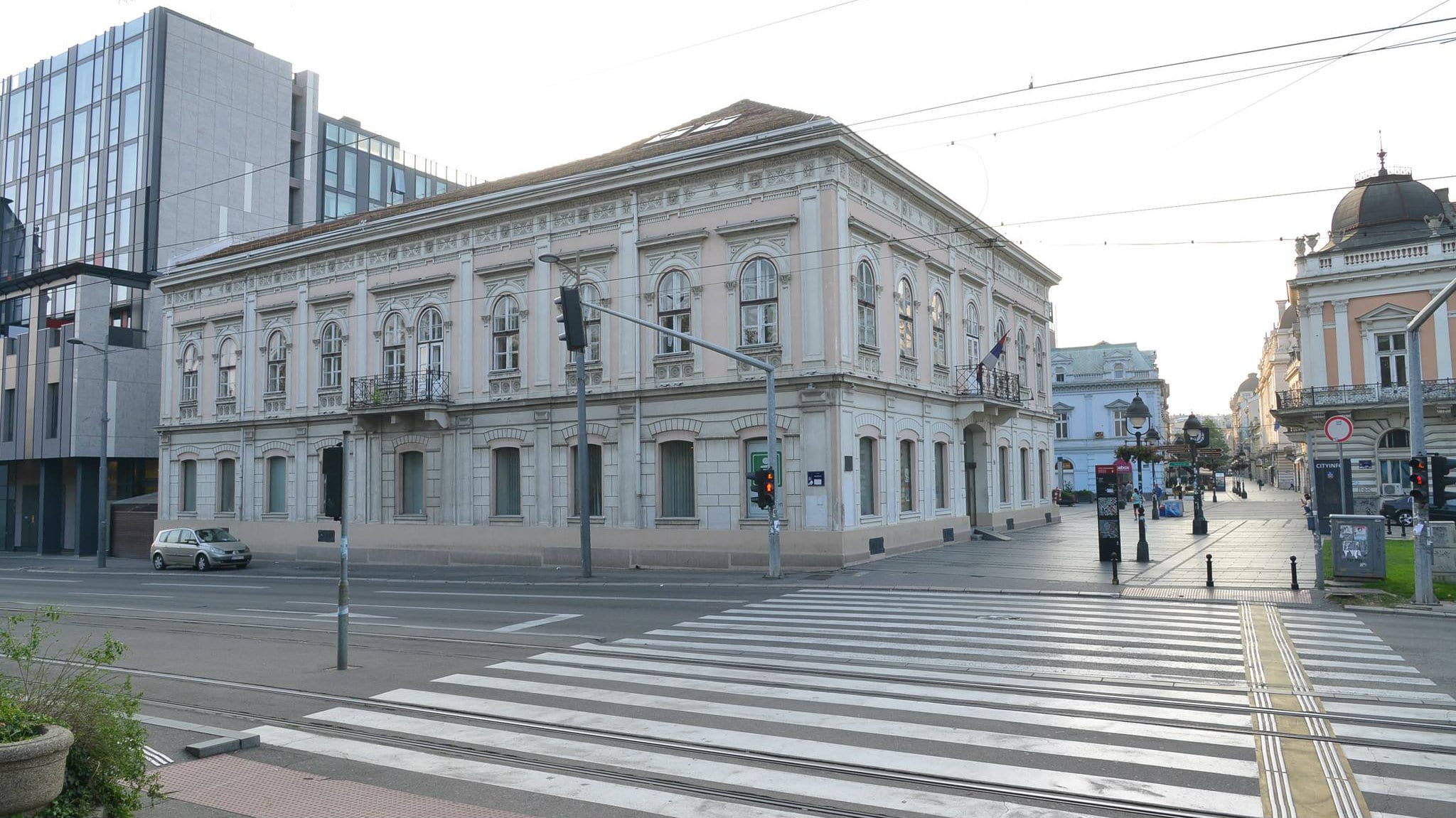 Biblioteka grada Beograda obezbedila popust za dame povodom 8. marta  1