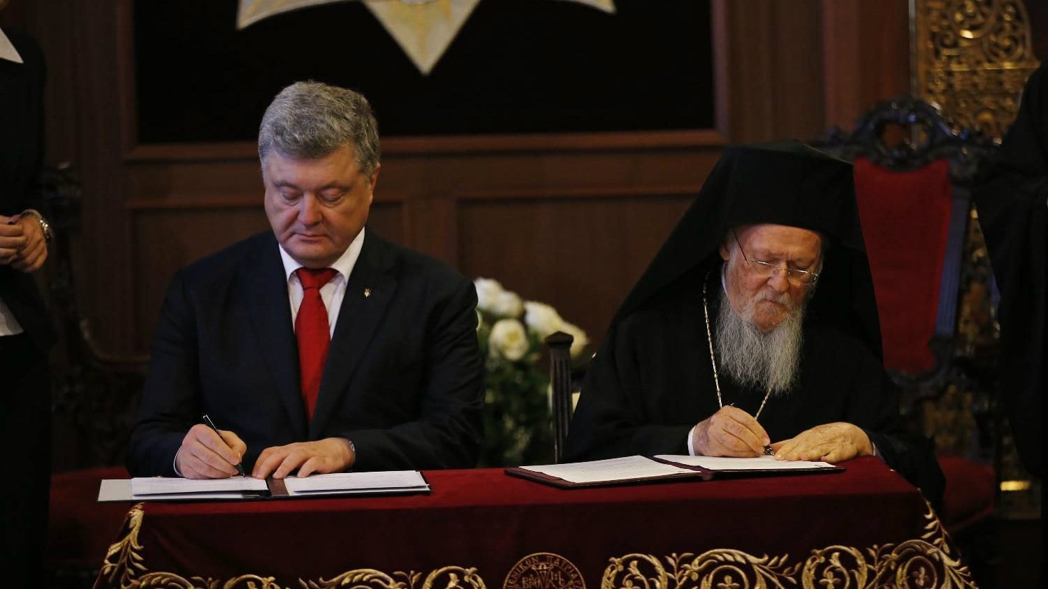 Porošenko i Vartolomej potpisali sporazum o saradnji Ukrajine i Vaseljenske patrijaršije 1