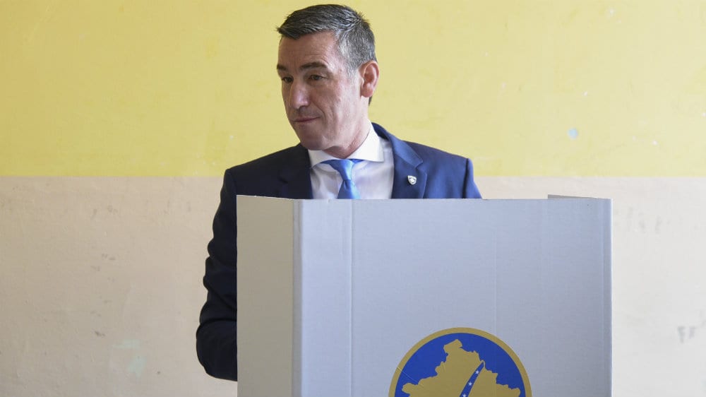Veselji razrešio kadrove Demokratske partije Kosova optužene za korupciju 1