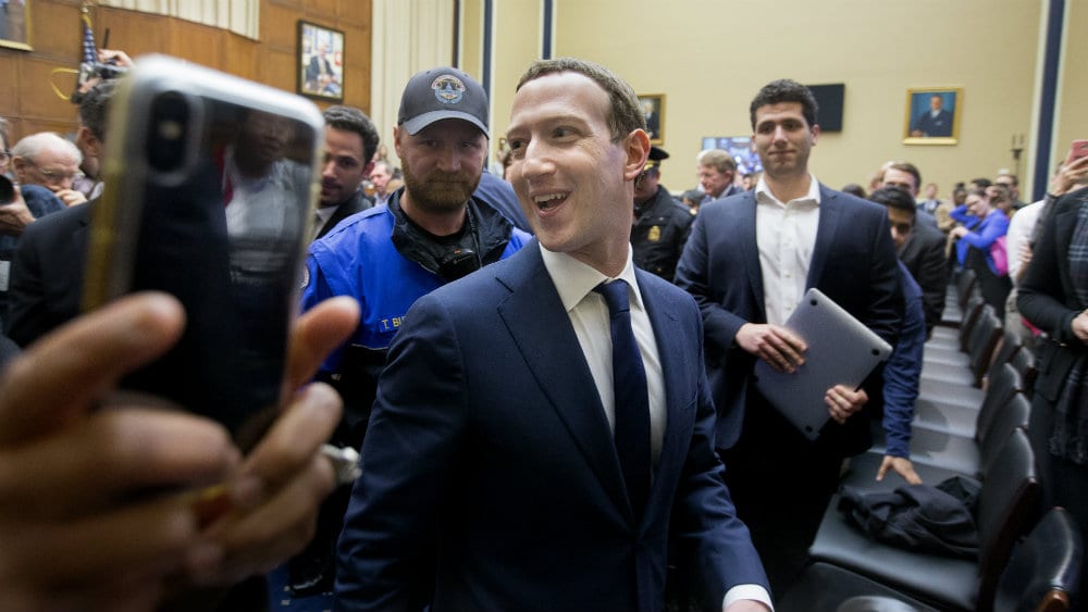 Zakerberg naredio zaposlenima da koriste samo Androide 1