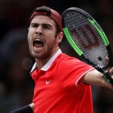 Hačanov bolji od Đokovića u finalu Pariza 2