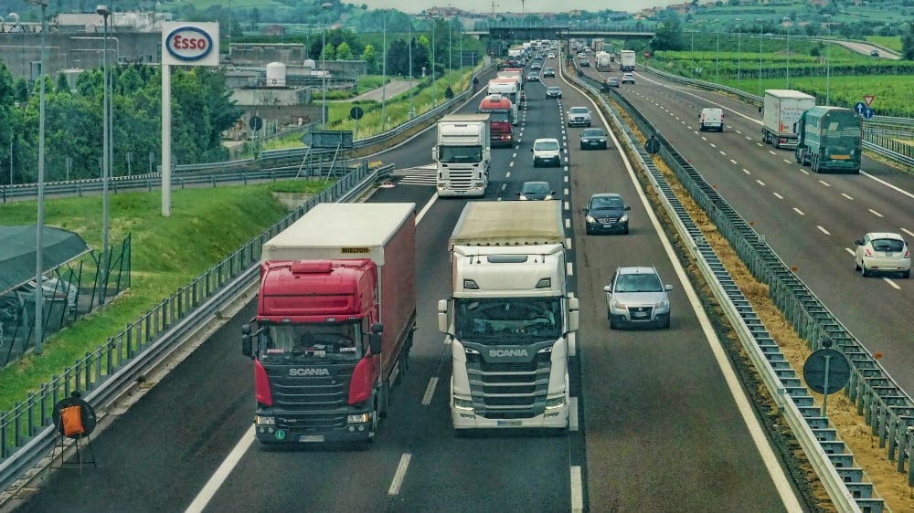 Država stimuliše sedam firmi za transport sa 114 miliona dinara 1