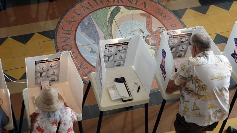 Demokratama Predstavnički dom, republikancima Senat 1