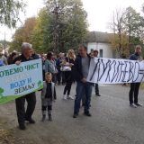 Lukićevo danas protestovalo protiv zagađenja, vazduha, vode i zemljišta 11