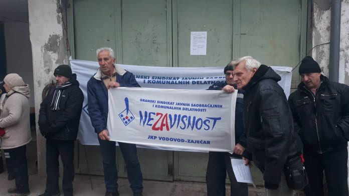 Štrajk upozorenja "JKP Vodovod Zaječar": Vratite nam 10 odsto od zarade 1