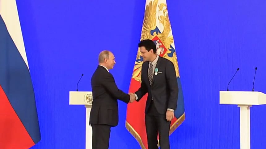 Putin odlikovao Miloša Bikovića 1