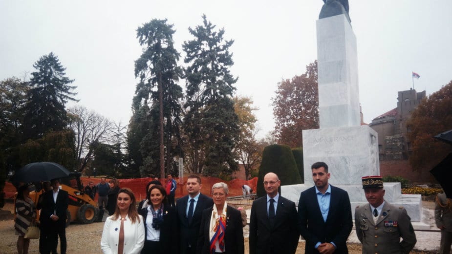 Obnovljen Spomenik zahvalnosti Francuskoj 1