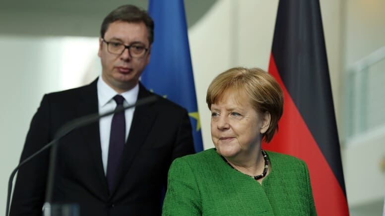 Vučić ne putuje u Berlin, razgovor sa Merkelovom video-vezom 1
