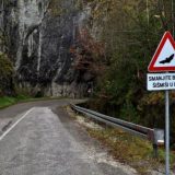 BiH prva na svetu dobila saobraćajni znak koji upozorava na šišmiše 8