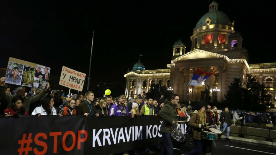 Protestna kolona možda i ispred Predsedništva 1