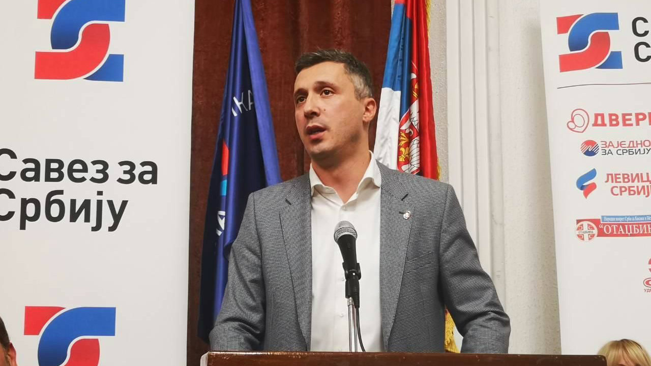 Obradović: Svima je jasno da Šešelj, Čanak i Čeda nisu opozicija 1