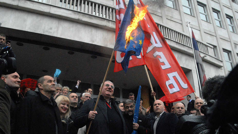 Još se ne zna da li će se Radeti i Jojiću suditi u Srbiji 1